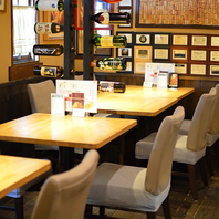 落ち着いた店内