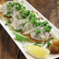 塩鯖餃子 4コ