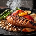 料理メニュー写真&nbsp;イカ丸焼き 肝バターソース（季節の野菜添え）
