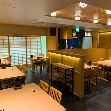 豆富と釜飯 翁の雰囲気1