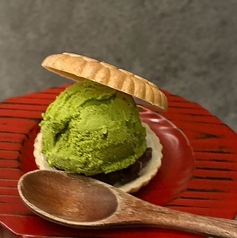 抹茶モナカアイス
