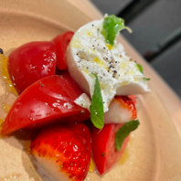 地元食材と旬を味わうビストロ