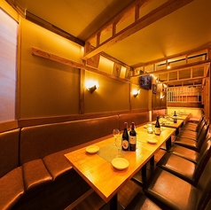 週末も3時間食べ放題&飲み放題 お肉専門店 個室肉バル グリル&バル 新宿西口店の雰囲気2