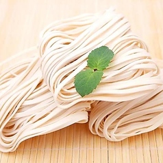 全国から厳選した麺のみを使用した特製の小牧素麺！