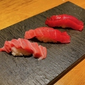 料理メニュー写真 特選本マグロ握り3種
