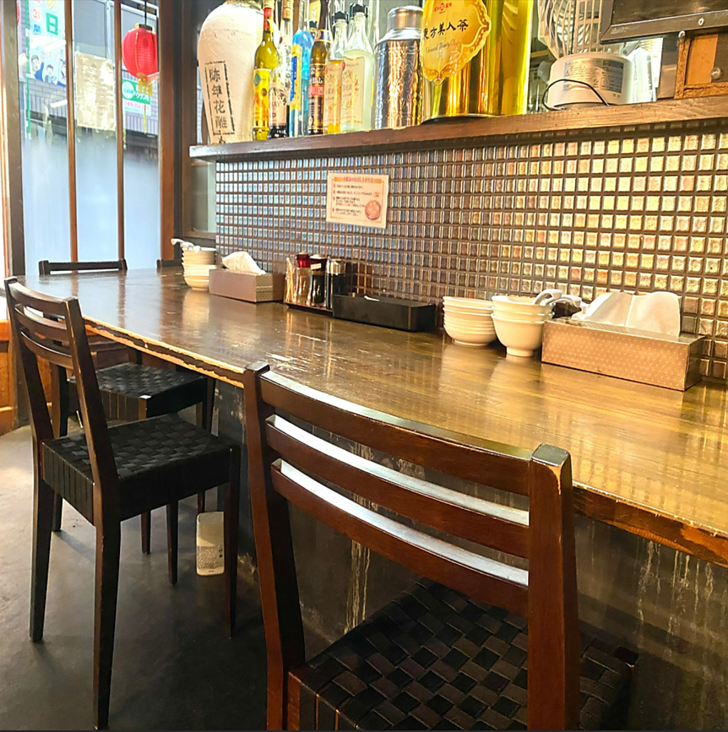 魏飯夷堂 三条店の写真ギャラリー