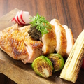 料理メニュー写真 大山鶏のグリリアータ　～自家製タップナードで～