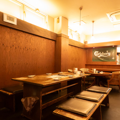 歓送迎会など、ご挨拶の予定がある時にはお顔が見えるテーブル席がおすすめです。