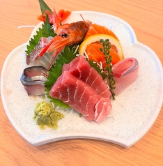 お一人様用おまかせ刺し盛り合わせ