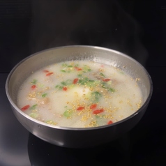 薬膳スープ（牛すじソルロン入り)