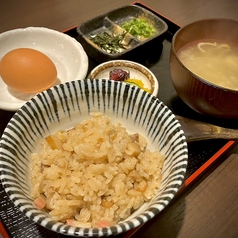 九州名物 特製かしわ飯と蘭王の親子卵かけ御飯