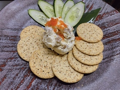 ブルーチーズ 国産蜂蜜がけ/いぶりがっこのクリームチーズ和え