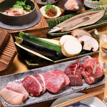 炭火を囲む わだのおすすめ料理1