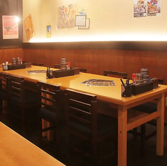 貸切は12名様～OK！最大19名様までご利用可能です。会社の部署飲み会やサークルの集まりなど、周りを気にせず仲間だけで盛り上がりたい時に最適！アットホームな空間で、特別な宴会をゆっくりとお楽しみください。