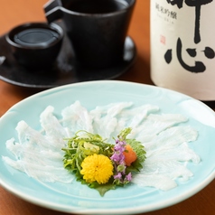 鱧のうす造り
