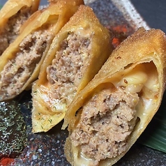 仙台牛つくねとチーズの春巻き