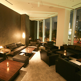 The BAR ザバー SALVATORE CUOMO 梅田 2Fの雰囲気2