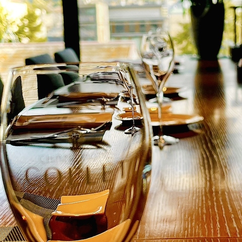 at`&BAR Le HUBLOT  Eu