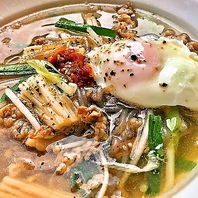 〆の肉ジルラーメン