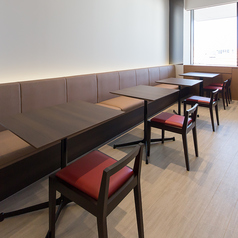青葉苑 なんばダイニングメゾン店の雰囲気3
