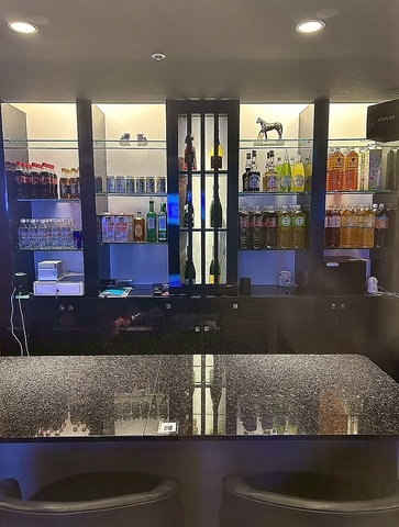 bar JUST A WAY o[WX^EFC