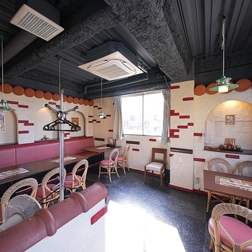 マオミアジアンダイニングの雰囲気1