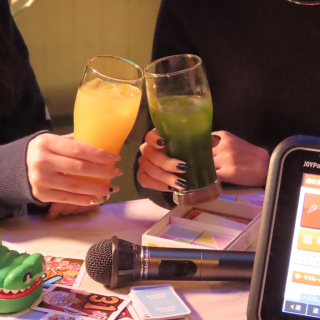 仕事帰りの飲み会や友人との気軽な集まりにも◎2時間飲み放題付き4品コースを5000円(税込)でご用意！