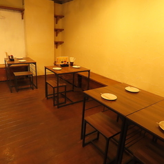 キッチン目の前のカウンター席では職人が料理をするところをお楽しみいただけます！