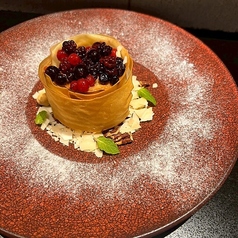 ベリーとココナッツのショコラパンナコッタ