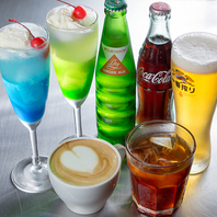 昼飲み大歓迎！カフェながらアルコールもご提供♪