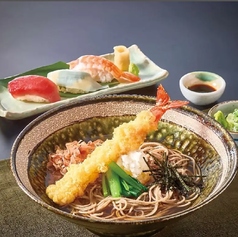 大海老おろしそばと寿司セット