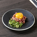 料理メニュー写真&nbsp;炙りユッケ