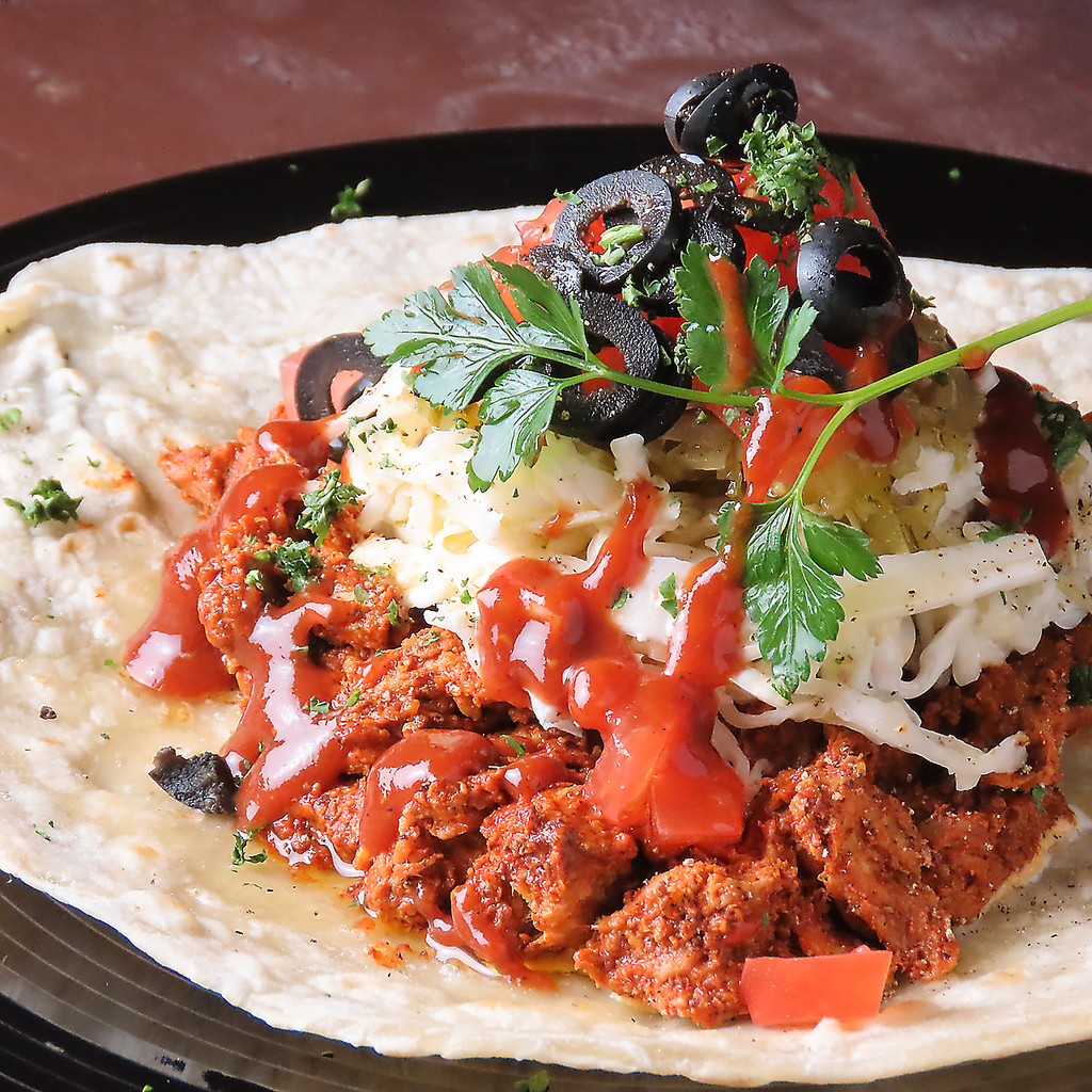 お肉料理やパスタ、おつまみにぴったりなフライや女性のお客様にも嬉しいサラダなどメニューは豊富！