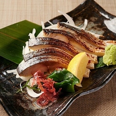 香ばしさ際立つ 炙りしめ鯖