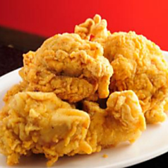 〈人気の韓国料理〉クリスピーフライドチキン