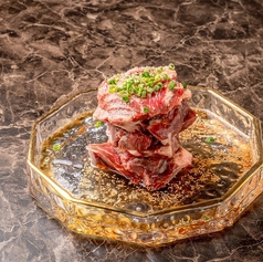 炭火焼肉 にくまる すすきの店の特集写真
