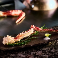 冬の贅沢時間　黒毛和牛とタラバガニの魅力　　ランチ￥20,000　ディナー￥30,000の写真