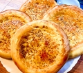 料理メニュー写真&nbsp;ナン(シルクロード風焼きパン)1枚