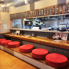 炭火焼き居酒屋 ゆたか 裾野駅の雰囲気2
