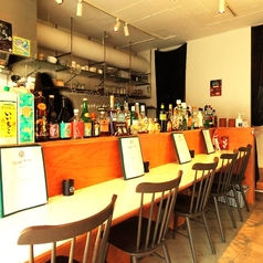 隠れ家Cafe&BarハシビロコウShoebill国立店の雰囲気2