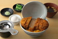 素材にこだわったお食事をご堪能ください！