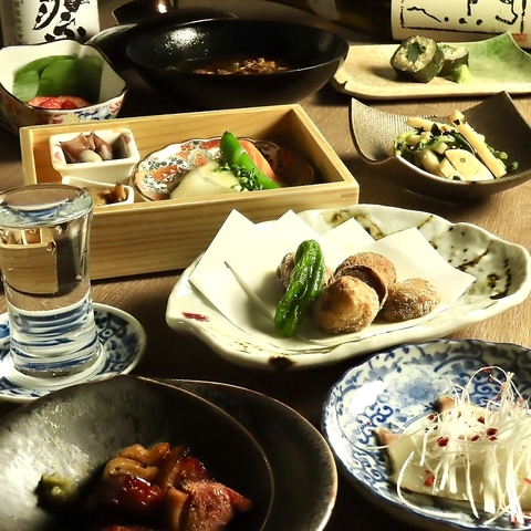 【名古屋駅1分】柳橋市場すぐの新鮮魚介と天ぷら串が名物のお店！