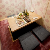 【完全個室】2名様からご利用いただける和モダンな雰囲気の個室席。ご宴会はもちろん、接待や会食などの大事なシーンにも最適です。