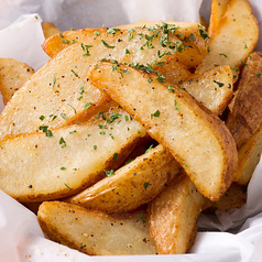 厚切りポテトフライ(ガーリックバター醤油/鯛わたバター)