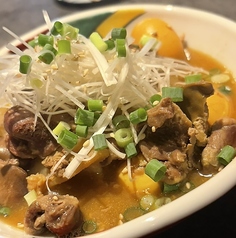 地鶏のモツ煮込み