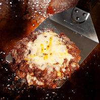 上州牛とAUSブラックアンガス牛を使い分けた2種バーガー