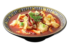 白身魚の激辛煮込み/牛肉の激辛煮込み/白身魚と高菜のピリ辛レモン風味煮込み