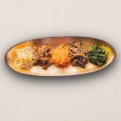 旬菜ナムルの盛り合わせ