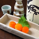 卵黄を丁寧に西京漬けした逸品。お酒がすすみます。