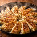 料理メニュー写真&nbsp;皮パリッ！旨味あふれる博多一口餃子